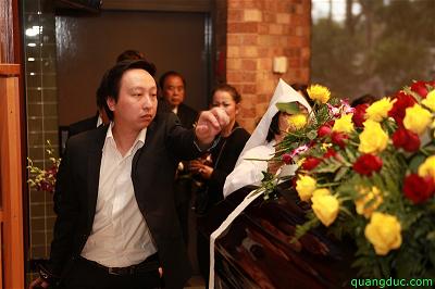 Lle di quan hoa tang luat su Nguyen Tan Si (119)