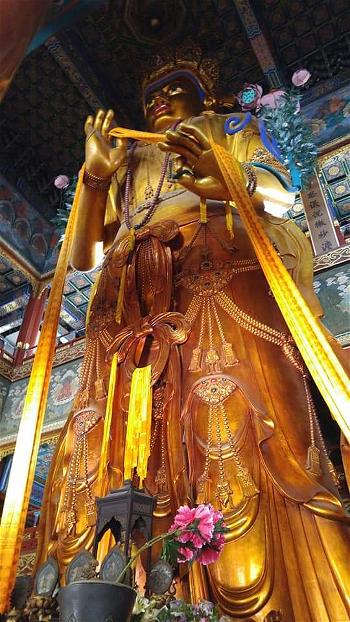 2. Bắc Kinh-Ung Hòa Cung-Linh Quang Tự-lễ Phật Nha Xá Lợi-2018