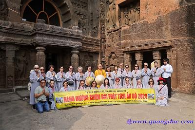 Ajanta cave (180)