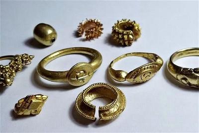 Ngư dân Indonesia Phát hiện Đế quốc Tam Phật Tề biến mất 700 năm có Vàng bạc Tượng Phật và Đồ gốm Trung Quốc 10