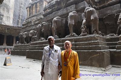 Ellora cave (168)