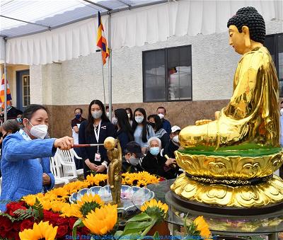 Chùa Việt Nam, Los Angeles - Đại lễ Phật Đản (68)
