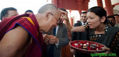 Dalai_Lama (121)