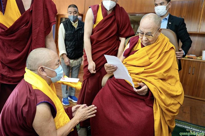 Chenrezig Institute Sangha meeting HH Dalai Lama