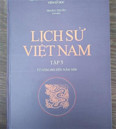 lich-su-viet-nam-tap-5-720x800