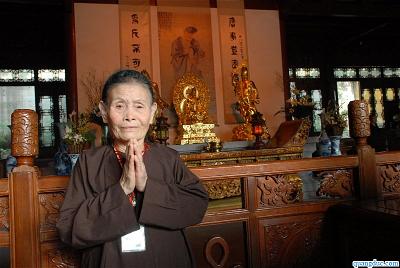 Chua Linh An_Te Dien Hoa Thuong (100)