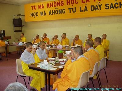 Khoa Tu Hoc Phat Phap Uc Chau ky 3 (43)