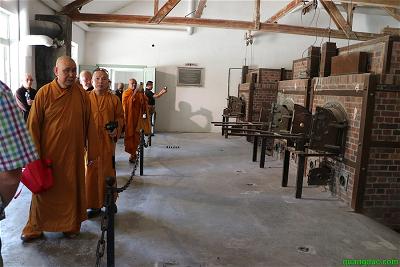 Trai Tu Dachau_Munich (75)