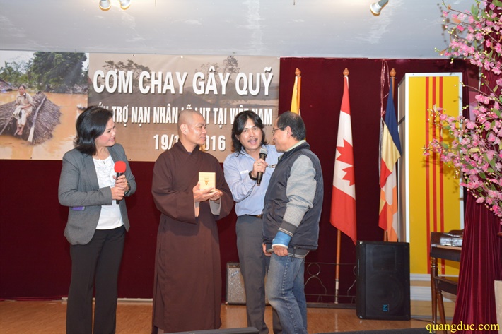 Chua Phap Van Canada gay quy giup VN (60)