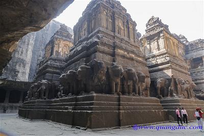 Ellora cave (165)