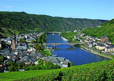 Moselle_valley_AMZU