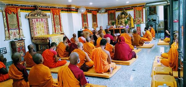 Lễ cúng dường Trai Tăng trên xứ Phật-28