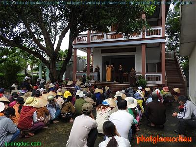 5-1-2018-phat qua tai Binh Dinh (18)
