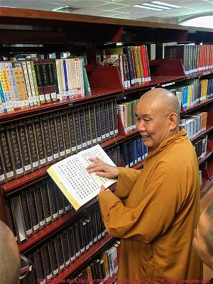 Hòa thượng Thích Như Điển ghé thăm trường đại học Phật Quang - Yilan 28-29_10_2019 (48)