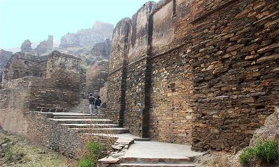Nơi lưu dấu Tam tạng Pháp sư Huyền Trang Tu viện Phật giáo cổ đại Takht I Bahi Pakistan 4