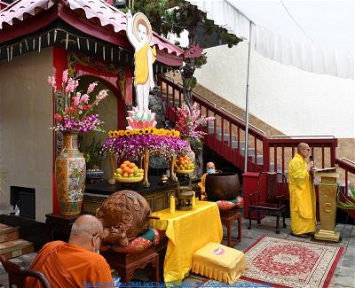 Chùa Việt Nam, Los Angeles - Đại lễ Phật Đản (17)