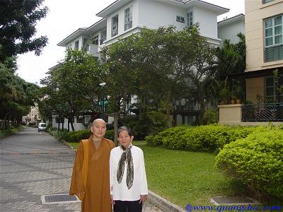 Cu Ba Tam Thai_Singapore_2006 (143)