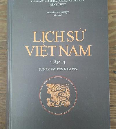 lich-su-viet-nam-tap-11-720x800