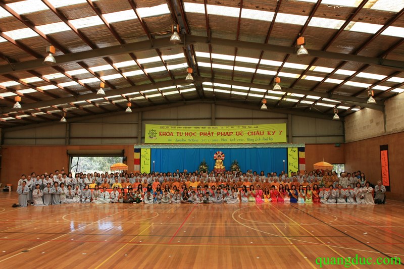 Khai mac Khoa tu hoc ky 7 nam 2007 (343)