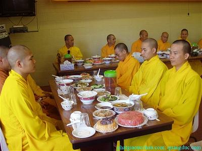 Khoa Tu Hoc Phat Phap Uc Chau ky 3 (45)