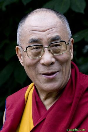 Dalai_Lama (70)
