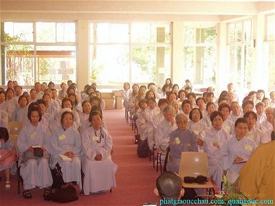 Khoa Tu Hoc Phat Phap Uc Chau ky 3 (29)