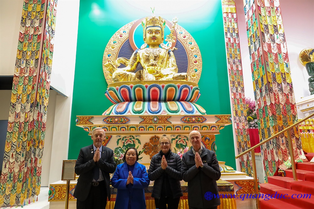 Guru Rinpoche (110)