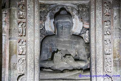 Ajanta cave (34)