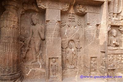 Ajanta cave (175)