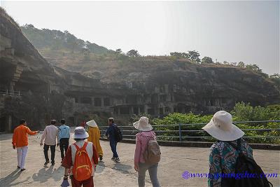 Ellora cave (75)