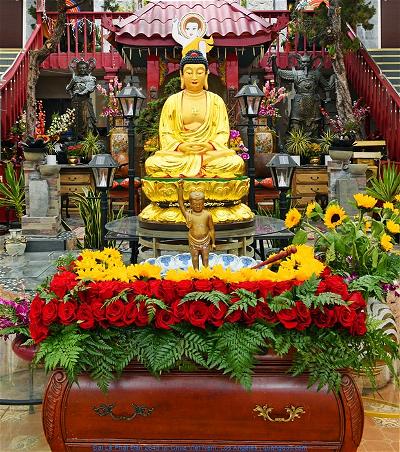 Chùa Việt Nam, Los Angeles - Đại lễ Phật Đản (8)