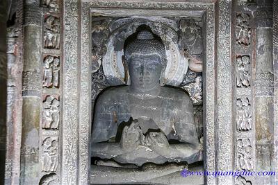 Ajanta cave (33)