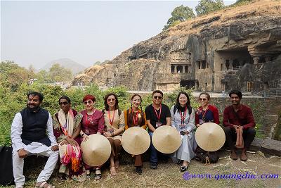 Ellora cave (128)