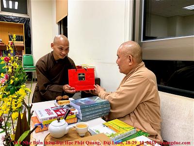 Hòa thượng Thích Như Điển ghé thăm trường đại học Phật Quang - Yilan 28-29_10_2019 (9)