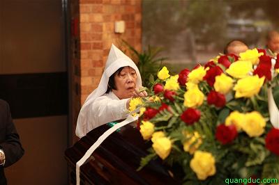 Lle di quan hoa tang luat su Nguyen Tan Si (111)