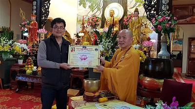 Gia Dinh Phat Tu Quang Duc (60)