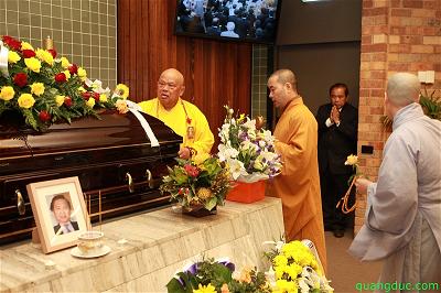 Lle di quan hoa tang luat su Nguyen Tan Si (108)