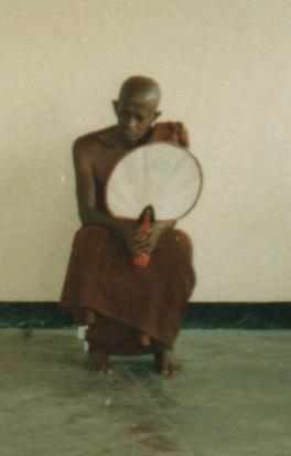 Ven Jinaratana 1992 001