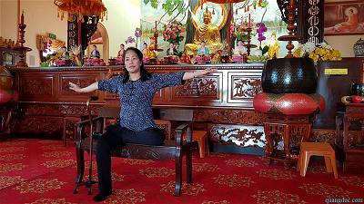 Lop Yoga_Dieu Nghiem Trang Thi Chau (6)