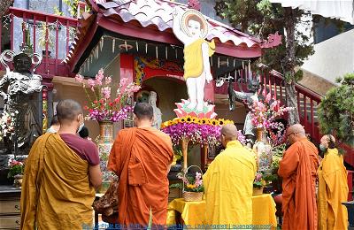 Chùa Việt Nam, Los Angeles - Đại lễ Phật Đản (48)