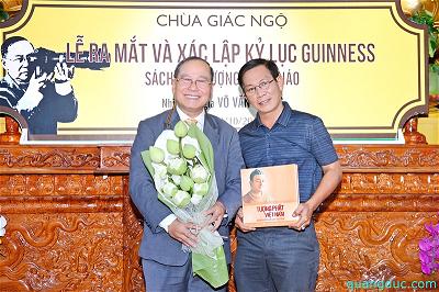 Vo Van Tuong_Le Ra Mat sach 2017 (62)