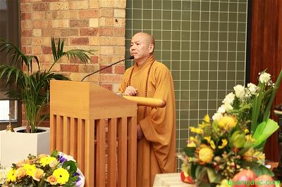 Lle di quan hoa tang luat su Nguyen Tan Si (82)
