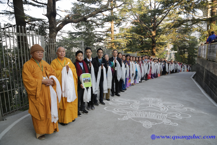 Day 15_ kinh hanh vao tham Duc Dalai Lama (65)