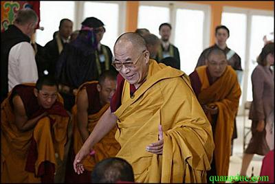 Dalai_Lama (14)