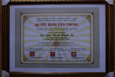Quyet Dinh Tan Phong Giao Pham_Au Chau (7)