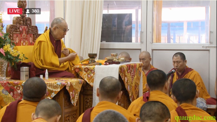 Dalai_lama_Kalachakra_2017 (1)