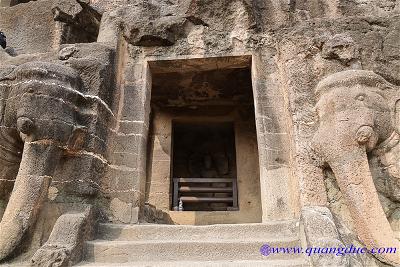 Ajanta cave (143)