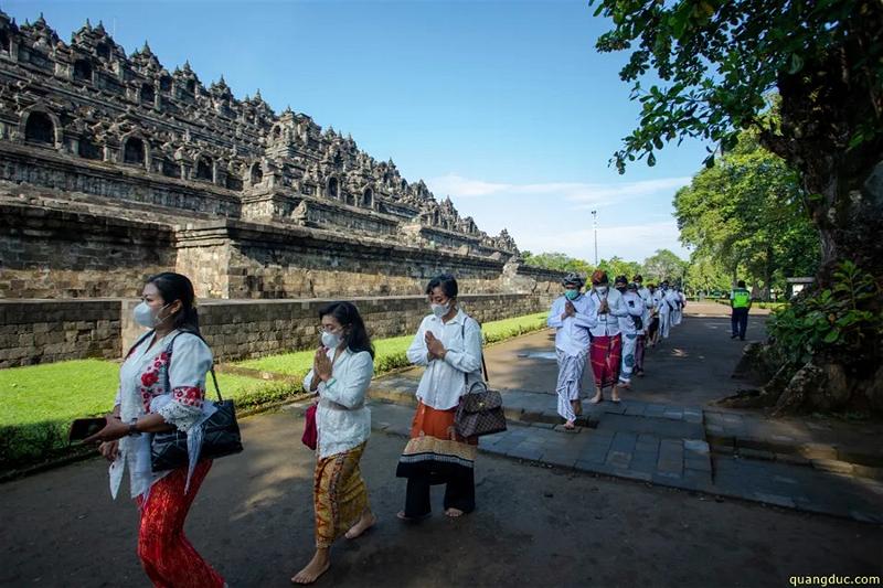  Borobudur 1 (14)